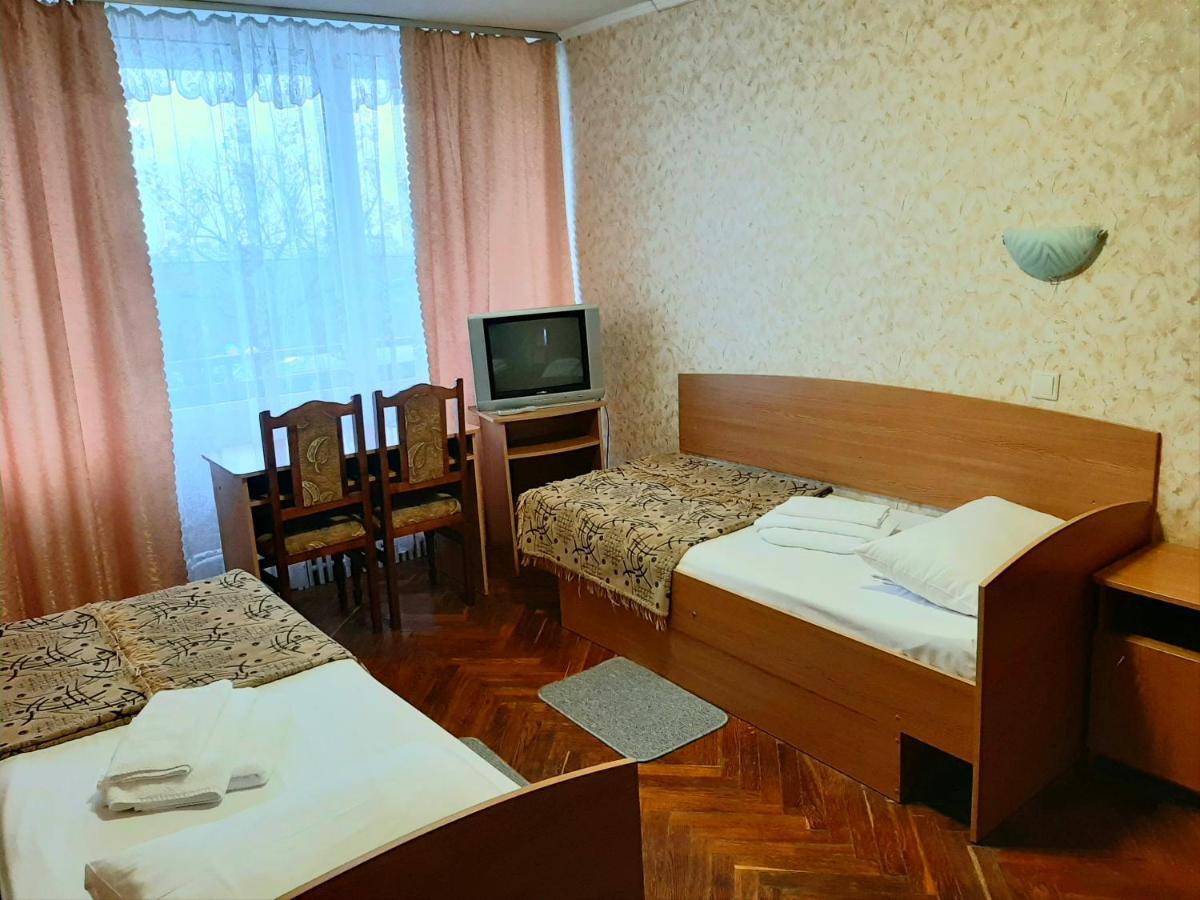 Tourist Hotel Kharkiv Eksteriør billede